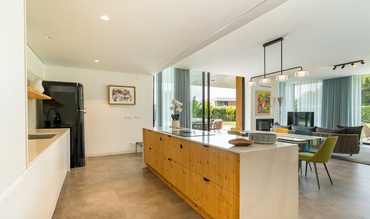 property gallery 4