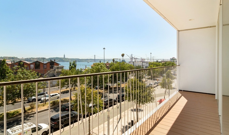 property gallery 24