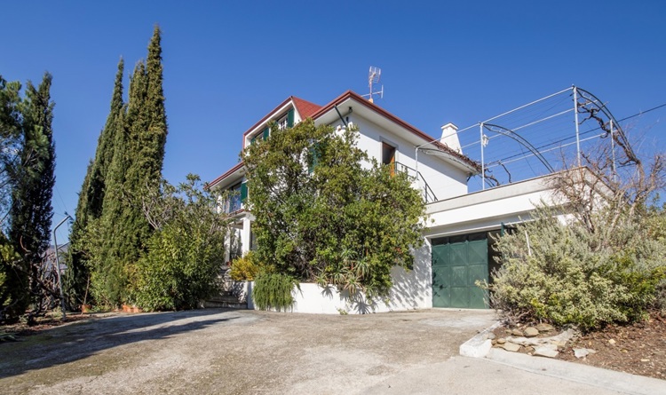 property gallery 4