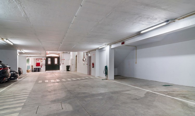 property gallery 15