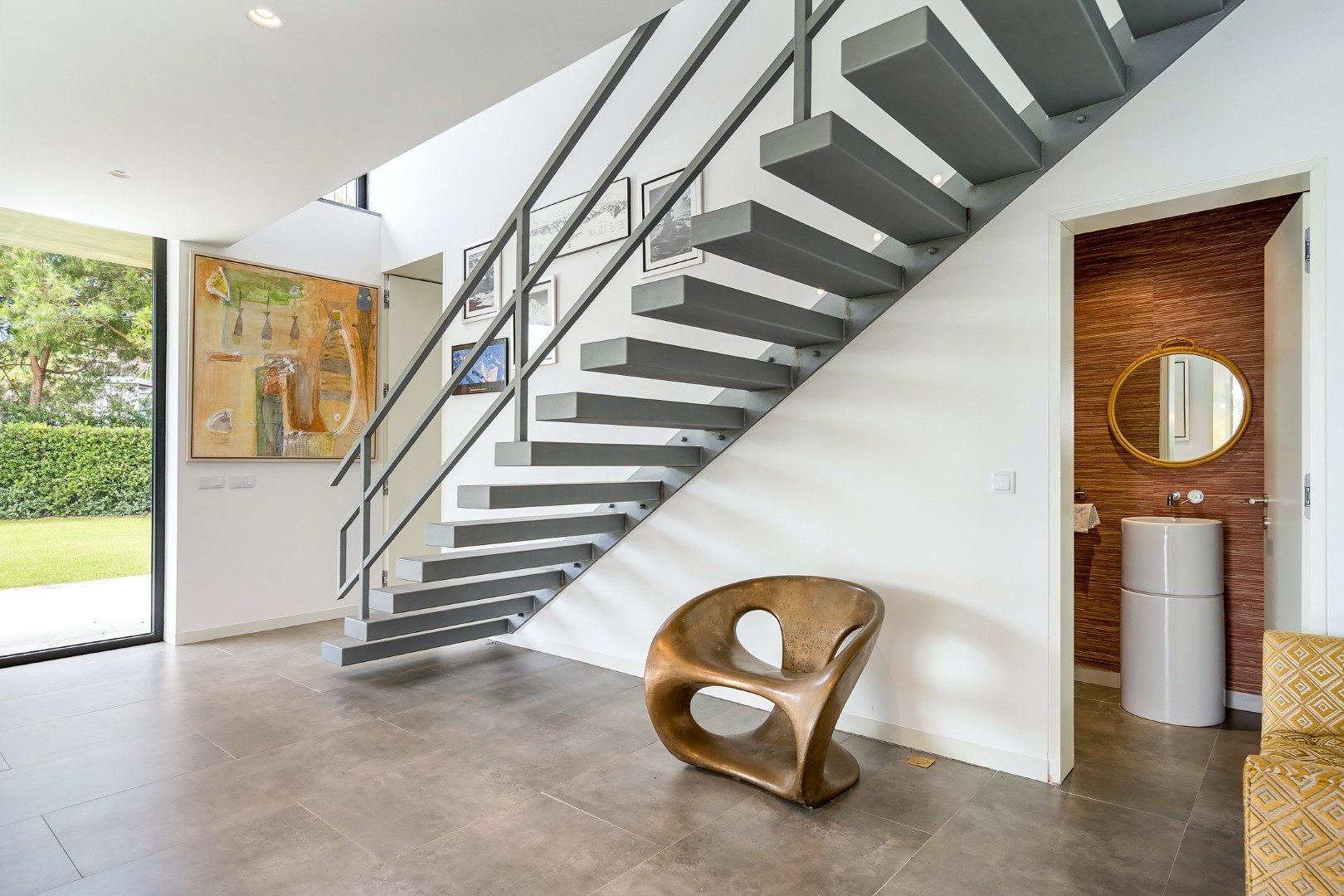 gallery image 7