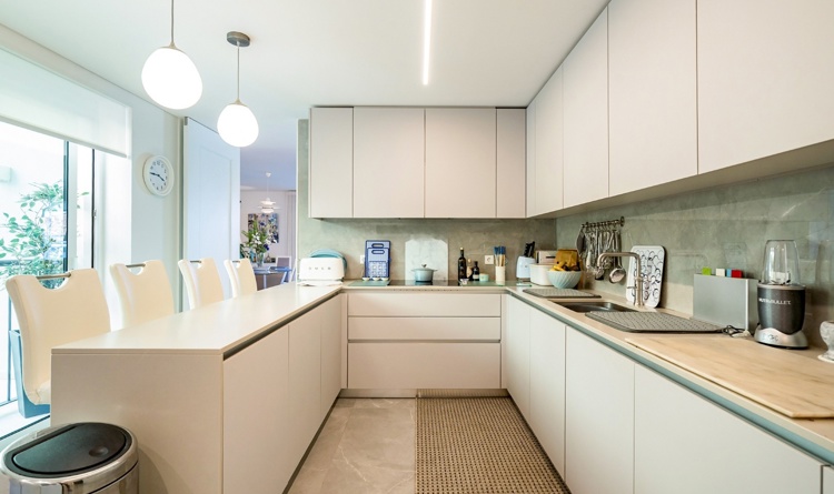 property gallery 16