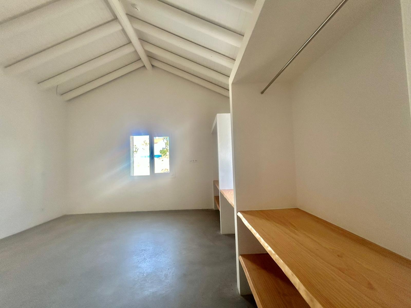 gallery image 19