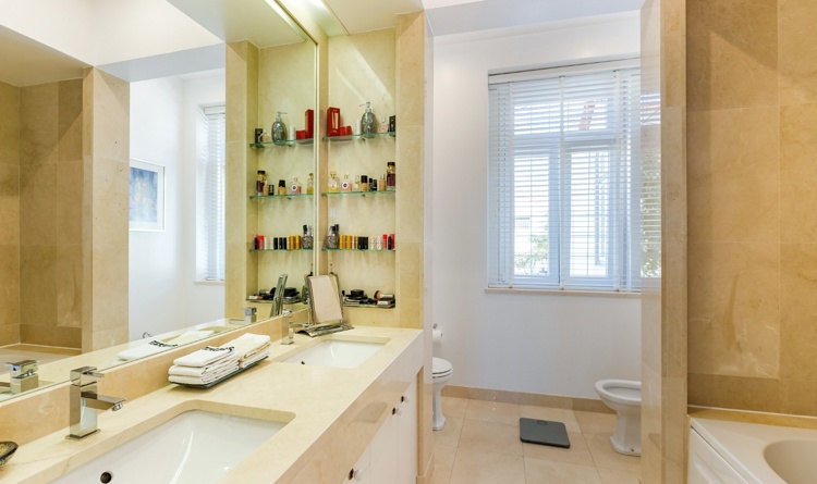 property gallery 18