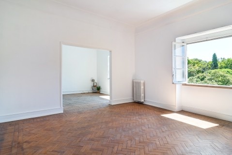 For Sale Apartment Parque Eduardo Vii Lisbon Portugal Apt5623asa010
