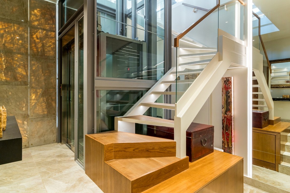 gallery image 11