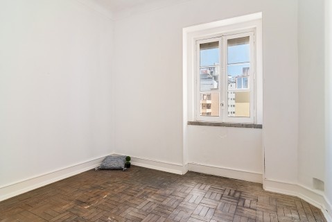 gallery image 16