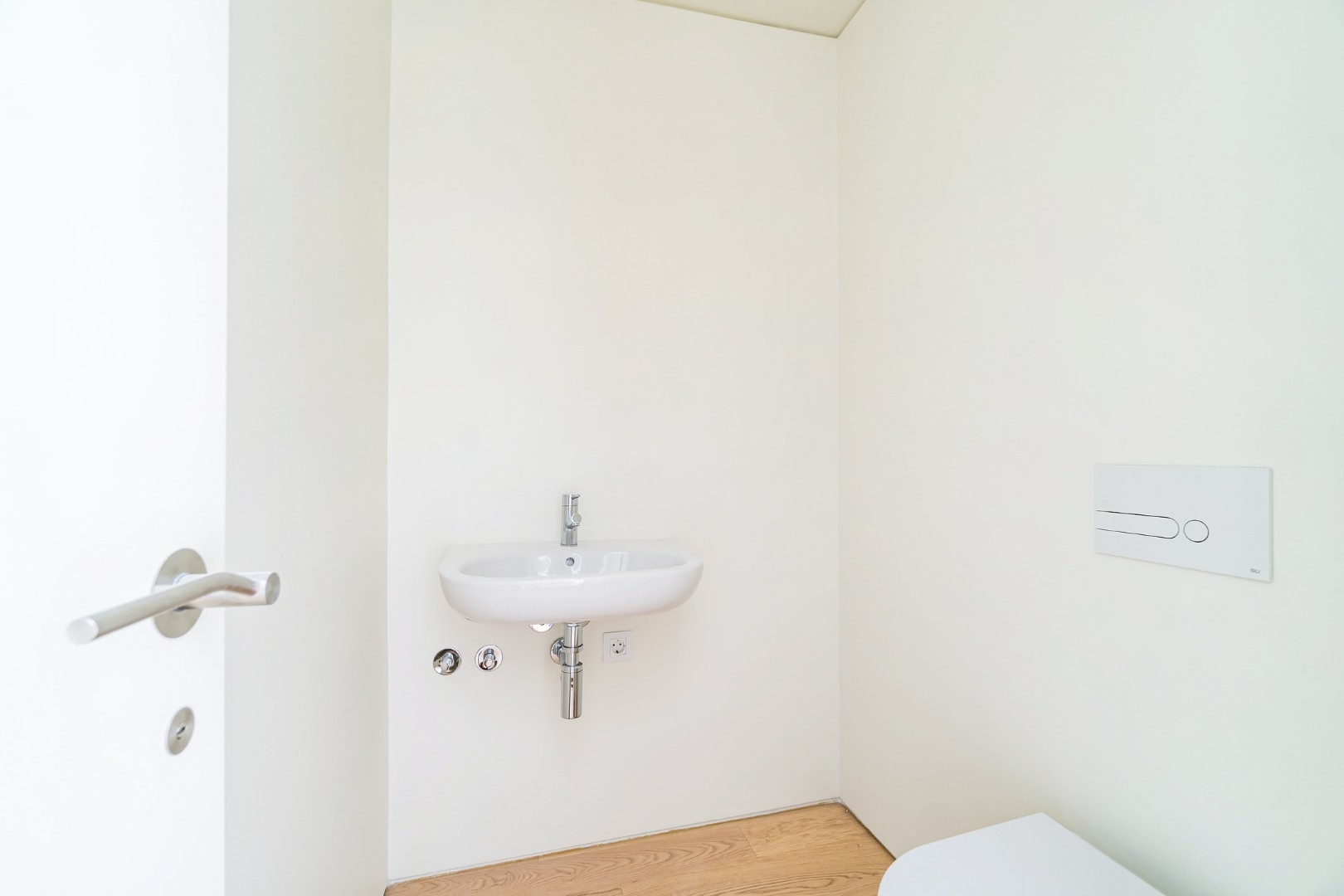 gallery image 28
