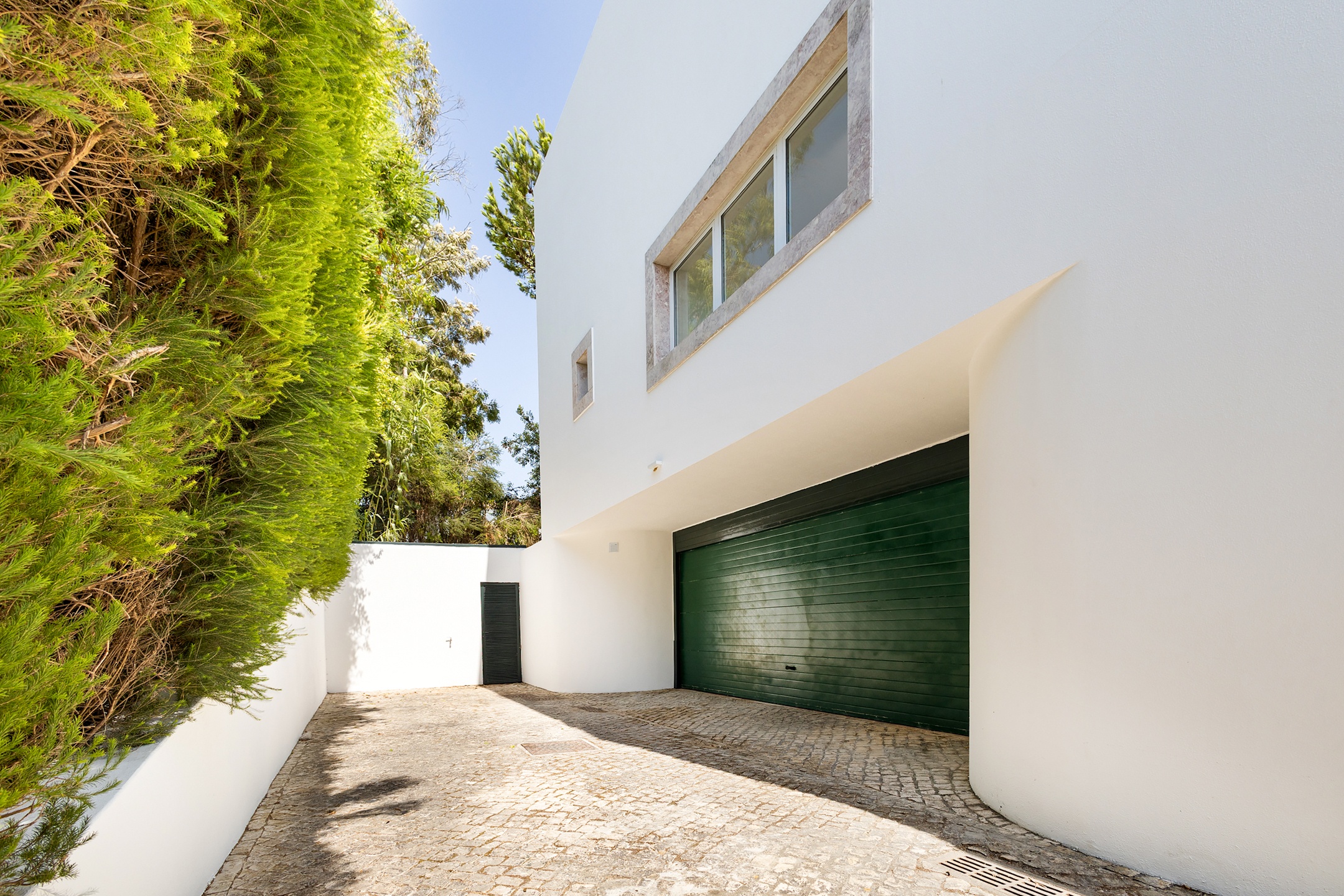 gallery image 9