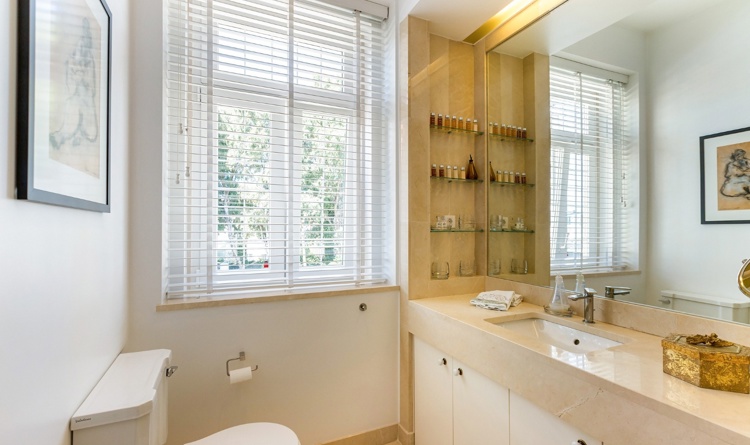property gallery 21
